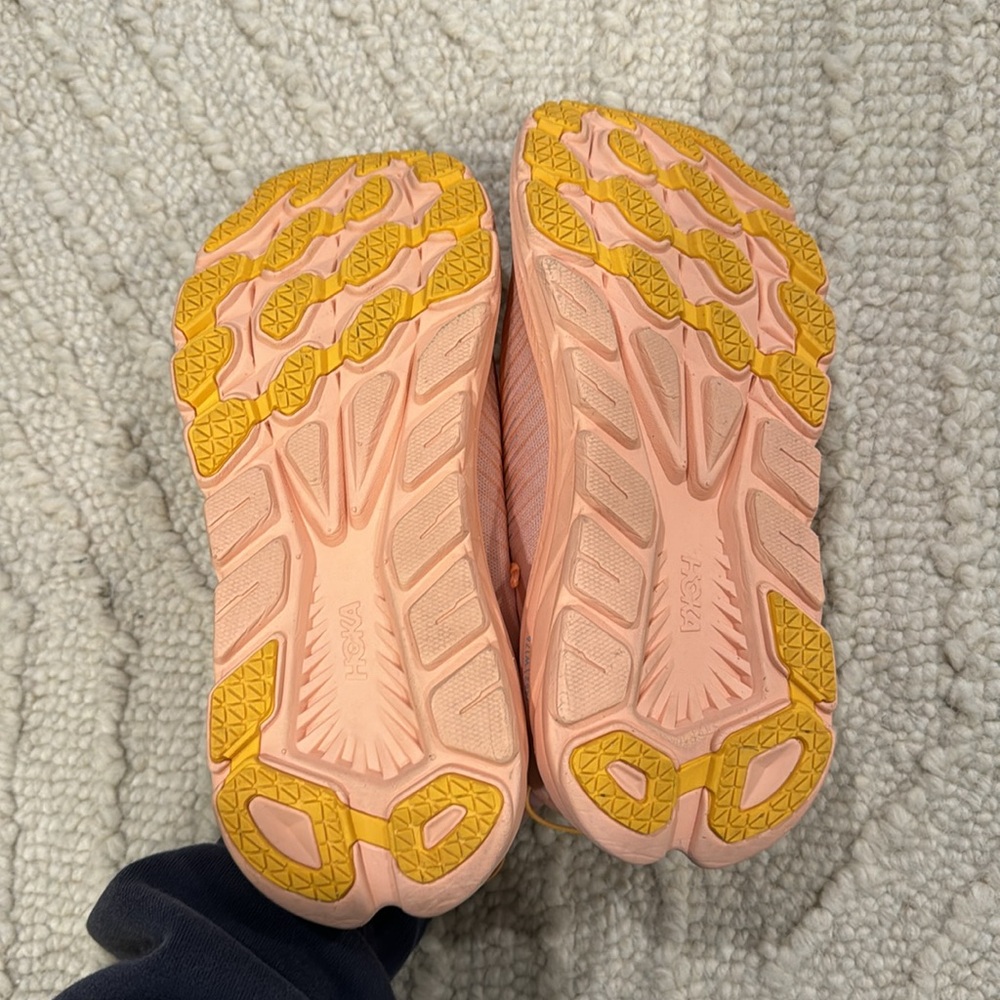 Barely Worn Hoka Rincon 3 - Picture 5 of 6